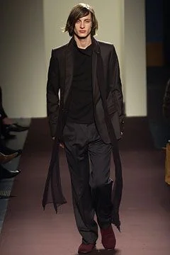 Look 16